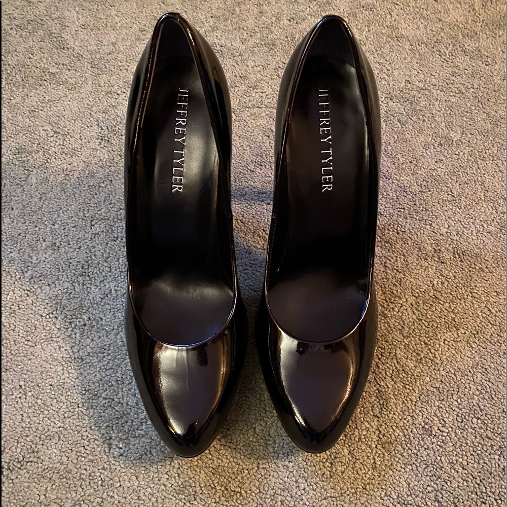Ladies Jeffrey Tyler Black Patent Heels Stunning